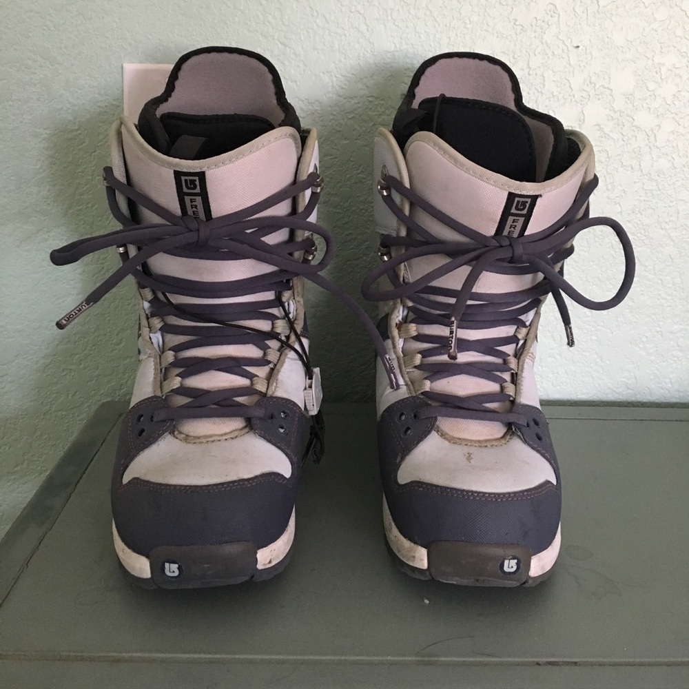 Women’s Burton Snowboarding Boots